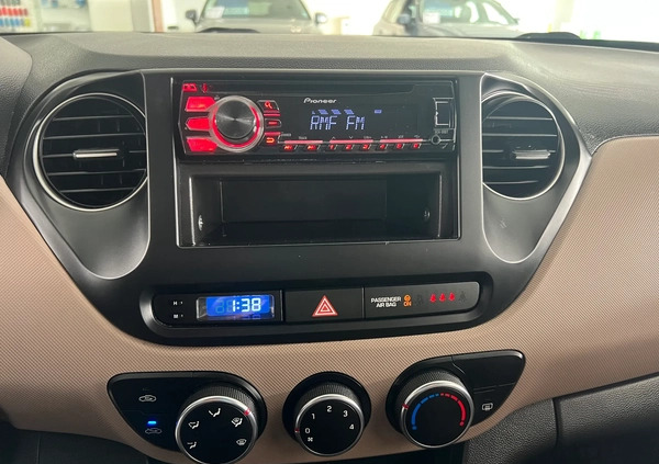 Hyundai i10 cena 30900 przebieg: 90900, rok produkcji 2016 z Kielce małe 56